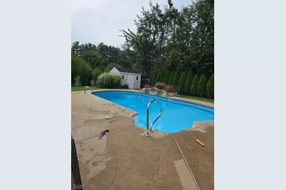 9 Robert Dr, East Hanover Township, NJ 07936 - Photo 24