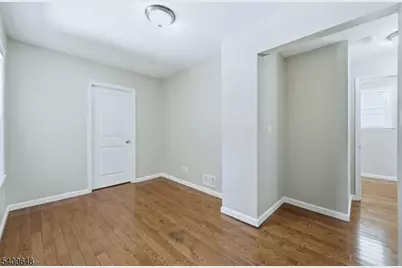 314 7th Ave W, Newark, NJ 07107 - Photo 12