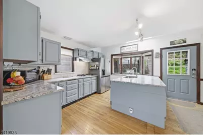 92 Cedar Lk, Denville, NJ 07834 - Photo 8