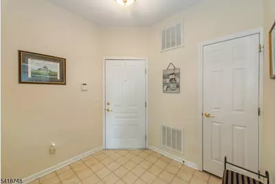 2304 Clinton Ln #2304, Rockaway Township, NJ 07866 - Photo 4