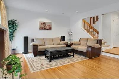 34 Lockley Ct, Mountain Lakes, NJ 07046 - Photo 8