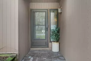 34 Lockley Ct, Mountain Lakes, NJ 07046 - Photo 30