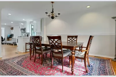 34 Lockley Ct, Mountain Lakes, NJ 07046 - Photo 6