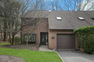 34 Lockley Ct, Mountain Lakes, NJ 07046 - Photo 32