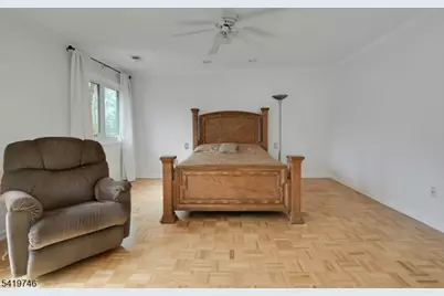 34 Lockley Ct, Mountain Lakes, NJ 07046 - Photo 18