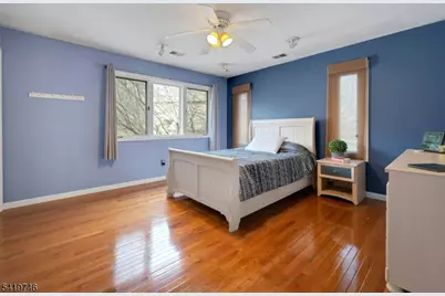 34 Lockley Ct, Mountain Lakes, NJ 07046 - Photo 16