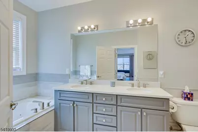 27 Potter Rd, Hillsborough Township, NJ 08844 - Photo 34