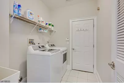 27 Potter Rd, Hillsborough Township, NJ 08844 - Photo 40