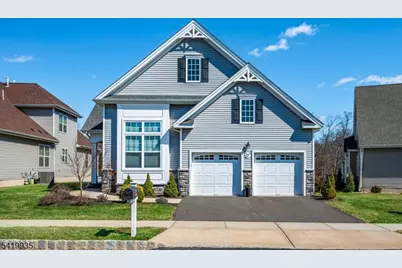 27 Potter Rd, Hillsborough Township, NJ 08844 - Photo 2