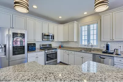 27 Potter Rd, Hillsborough Township, NJ 08844 - Photo 18