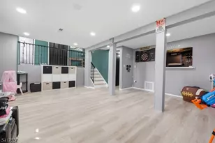 5 Epping Dr, Kenilworth, NJ 07033 - Photo 30