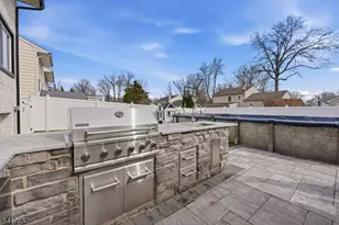 5 Epping Dr, Kenilworth, NJ 07033 - Photo 36