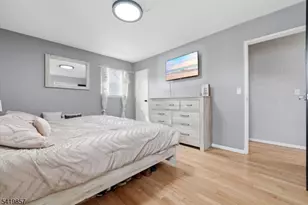 5 Epping Dr, Kenilworth, NJ 07033 - Photo 20