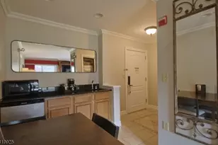 2 Chamonix Dr, Vernon, NJ 07462 - Photo 8