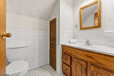 5 Leiv Eirikson Ave, Franklin Township, NJ 08540 - Photo 34