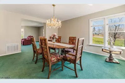 5 Leiv Eirikson Ave, Franklin Township, NJ 08540 - Photo 14