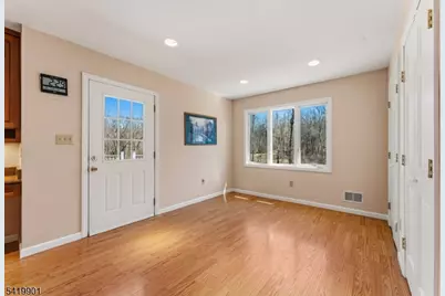 5 Leiv Eirikson Ave, Franklin Township, NJ 08540 - Photo 20