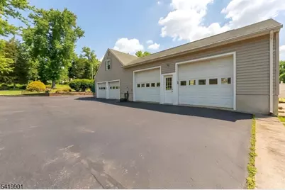 5 Leiv Eirikson Ave, Franklin Township, NJ 08540 - Photo 40