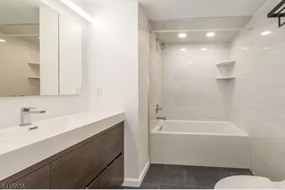 69 Amethyst Lane, Paterson, NJ 07501 - Photo 14