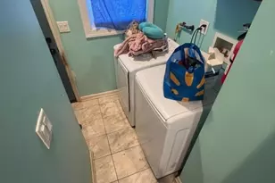 32 Augusta St, Irvington, NJ 07111 - Photo 8