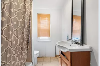 25 Passaic St, Dover, NJ 07801 - Photo 14