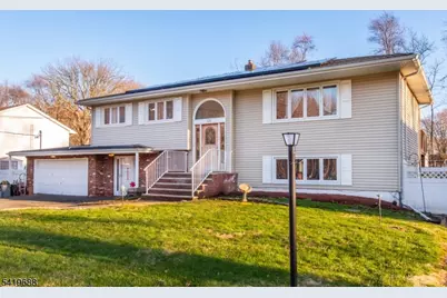 127 Horseneck Rd, Fairfield, NJ 07004 - Photo 34