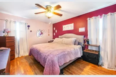 127 Horseneck Rd, Fairfield, NJ 07004 - Photo 14