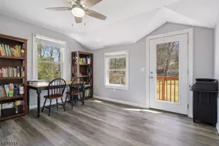 320 Beaufort Ave, Livingston, NJ 07039 - Photo 14