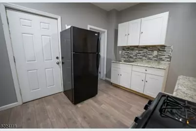 226 Fairmount Ave #1, Newark, NJ 07103 - Photo 8