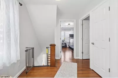 77 Scrivens St, Totowa, NJ 07512 - Photo 16