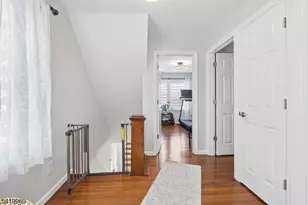 77 Scrivens St, Totowa, NJ 07512 - Photo 16