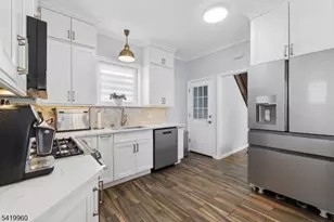 77 Scrivens St, Totowa, NJ 07512 - Photo 18