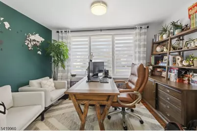 77 Scrivens St, Totowa, NJ 07512 - Photo 12