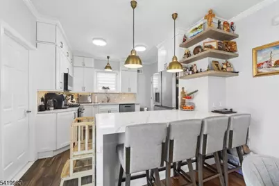 77 Scrivens St, Totowa, NJ 07512 - Photo 2