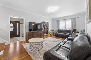 77 Scrivens St, Totowa, NJ 07512 - Photo 6