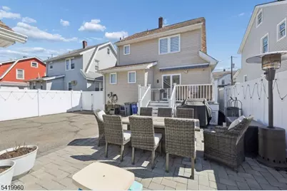 77 Scrivens St, Totowa, NJ 07512 - Photo 14