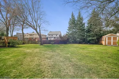 167 Newbrook Lane, Springfield, NJ 07081 - Photo 18