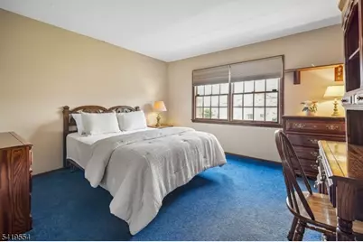 167 Newbrook Lane, Springfield, NJ 07081 - Photo 12