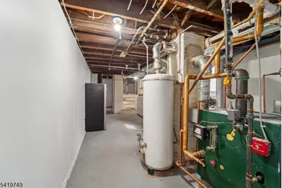 66 Buschmann Ave, Haledon, NJ 07508 - Photo 28