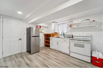 66 Buschmann Ave, Haledon, NJ 07508 - Photo 26