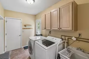 2 Barnstable Ct, Morris Township, NJ 07960 - Photo 36