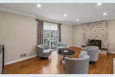 2 Barnstable Ct, Morris Township, NJ 07960 - Photo 6