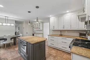 2 Barnstable Ct, Morris Township, NJ 07960 - Photo 18