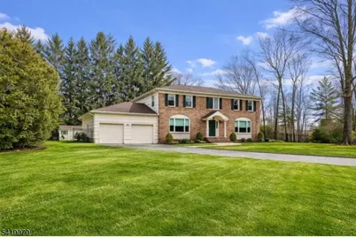 2 Barnstable Ct, Morris Township, NJ 07960 - Photo 2