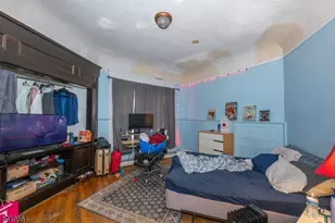 31 Chestnut St, East Orange, NJ 07018 - Photo 8