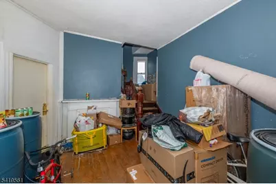 31 Chestnut St, East Orange, NJ 07018 - Photo 12