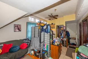 31 Chestnut St, East Orange, NJ 07018 - Photo 22