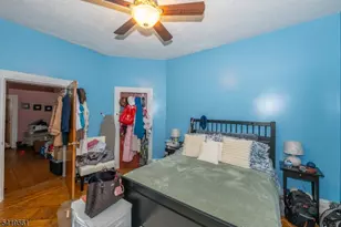 31 Chestnut St, East Orange, NJ 07018 - Photo 20