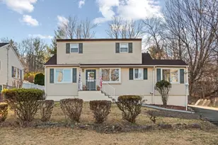 544 Goffle Hill Rd, Hawthorne, NJ 07506 - Photo 1