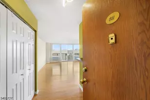 300 Main St, Little Falls Township, NJ 07424 - Photo 2